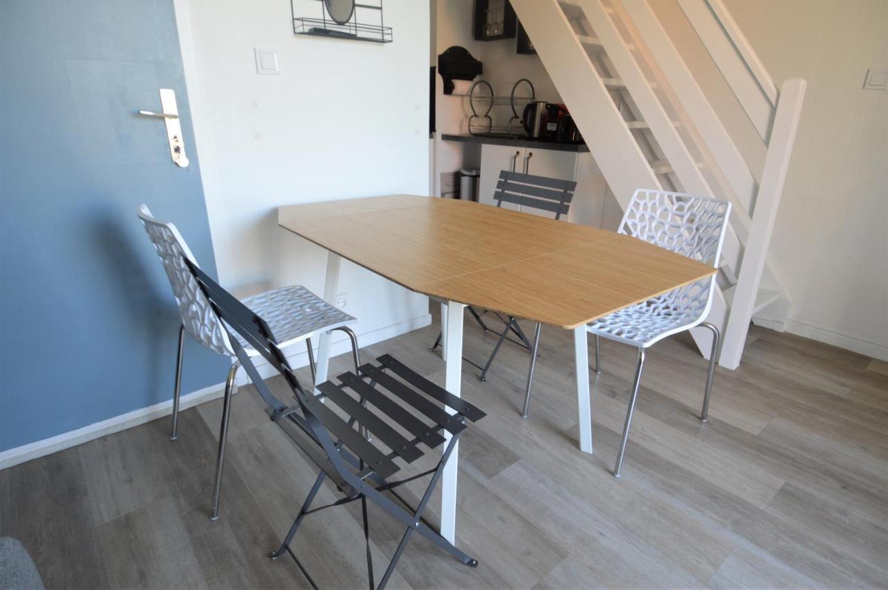 Appartement neuf - à 500m de la mer avec balcon Courseulles-sur-Mer Esterno foto